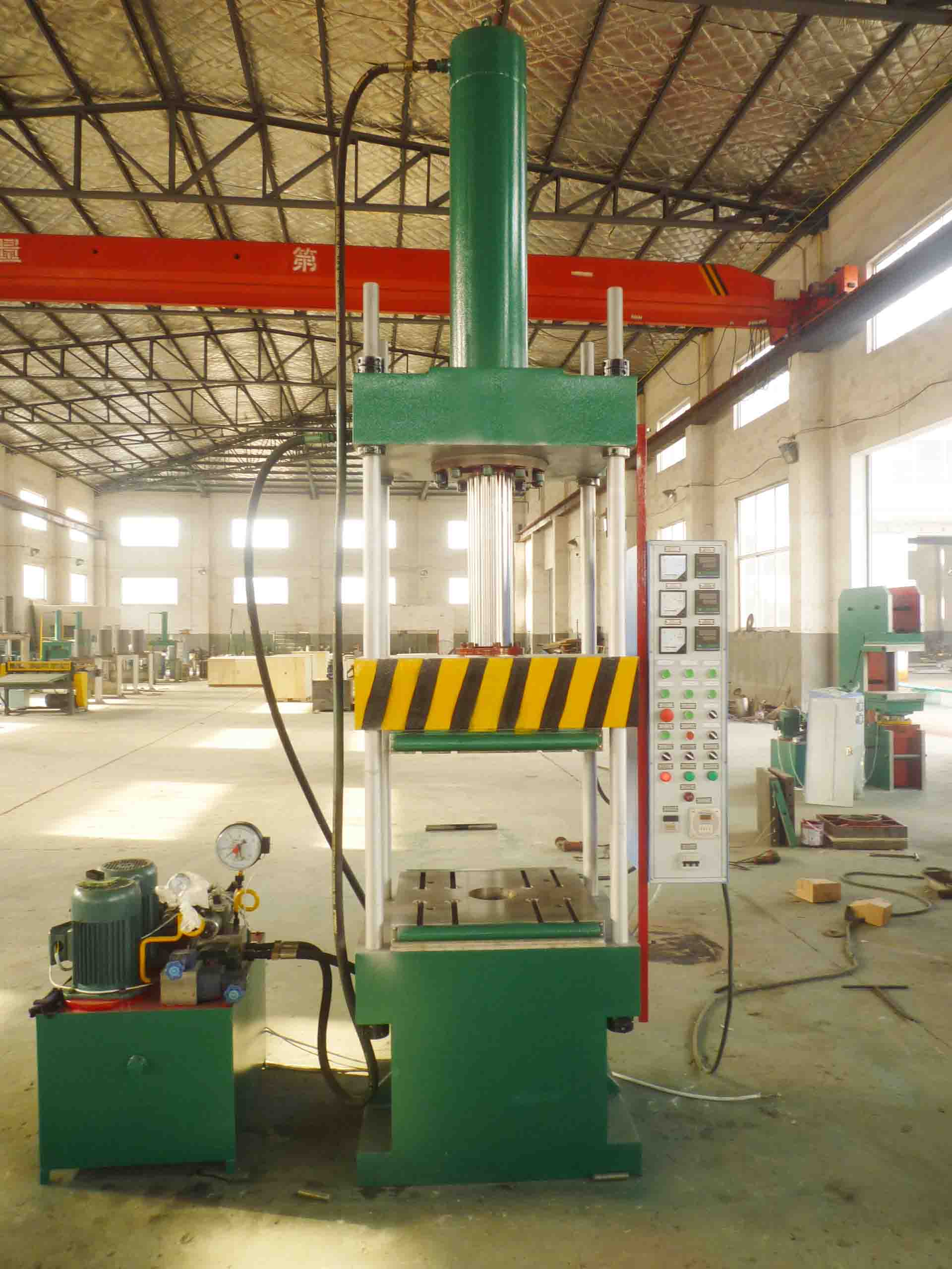 XLB-560x560x1/0.63MN  Four-Column Hydraulic Press