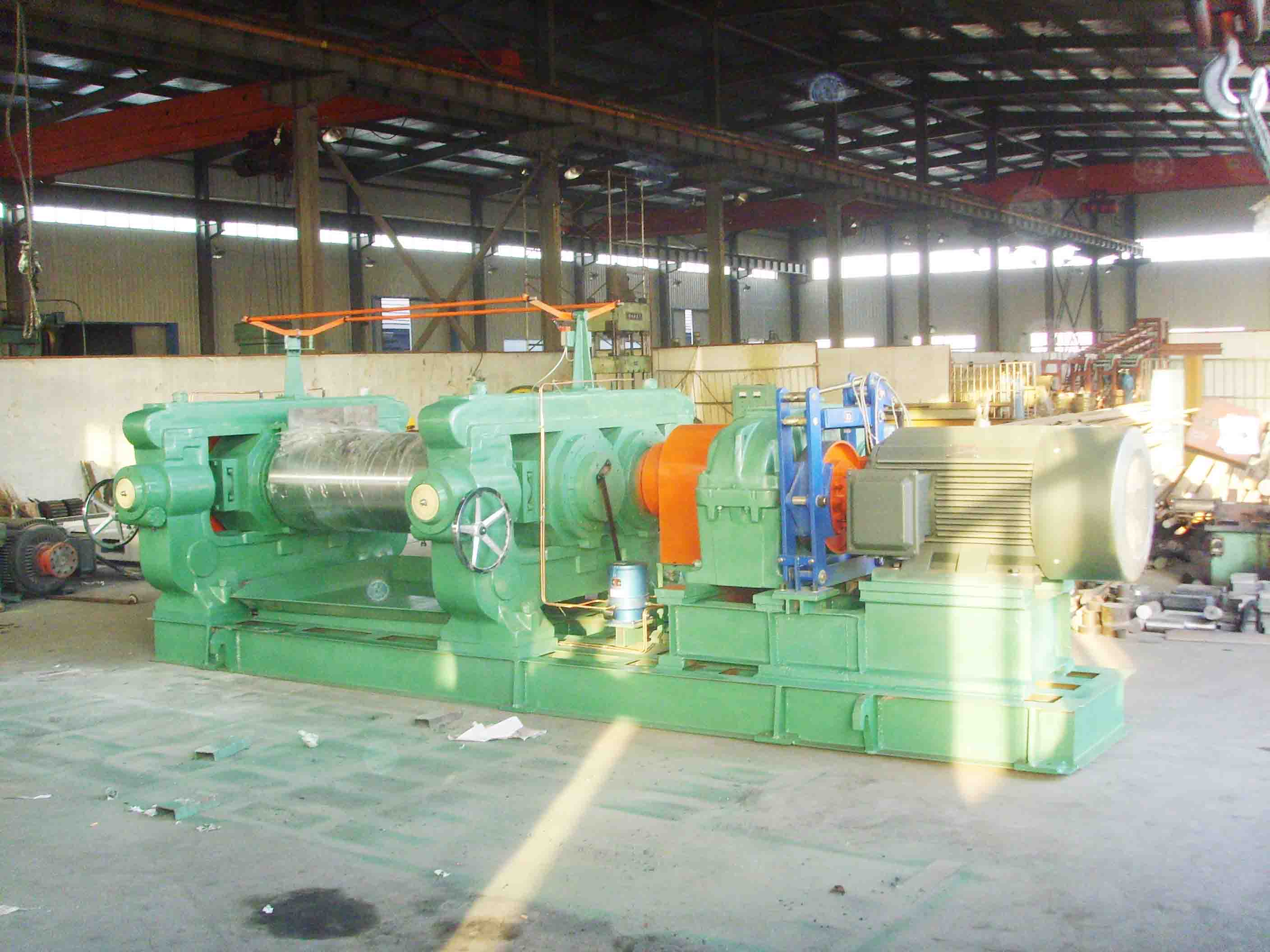 Large Two-Roll Mixing Mill